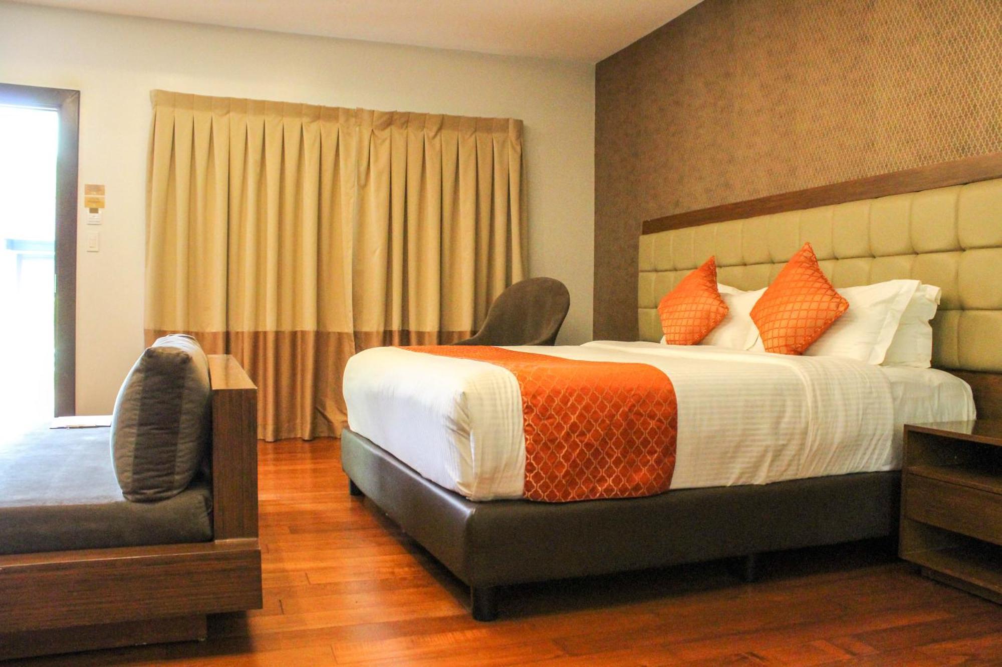 Coron Soleil Garden Resort Luaran gambar
