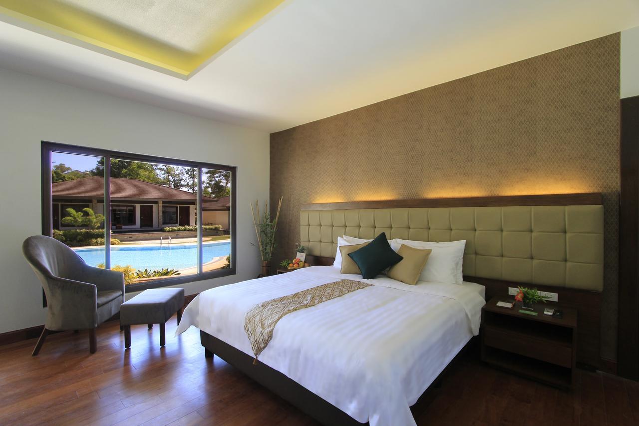Coron Soleil Garden Resort Luaran gambar