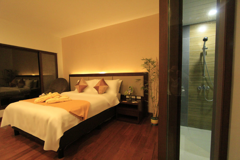 Coron Soleil Garden Resort Luaran gambar